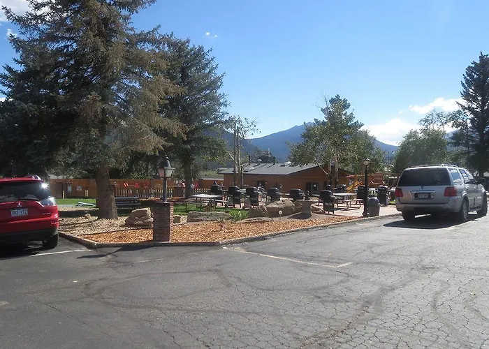 Econo Lodge Inn & Suites Estes Park