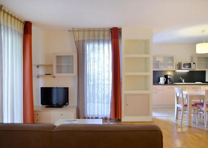 Adonis Divonne-Les-Bains Residence Du Lac
