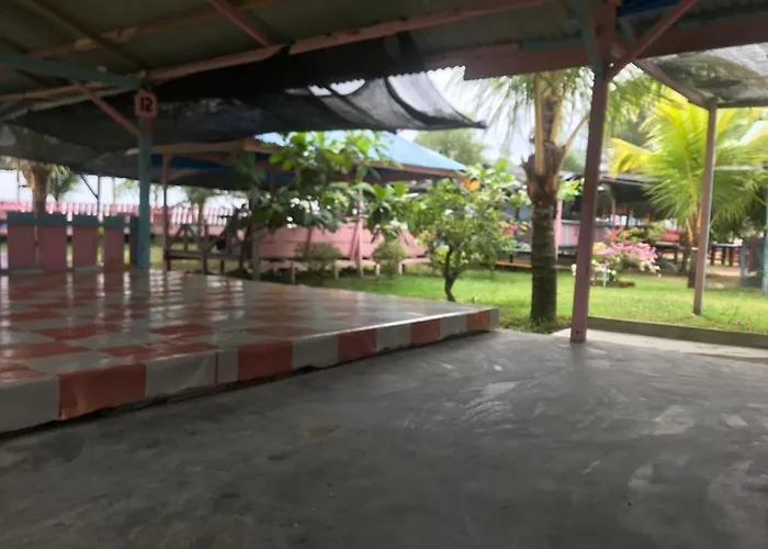Grand Pandan Hotel