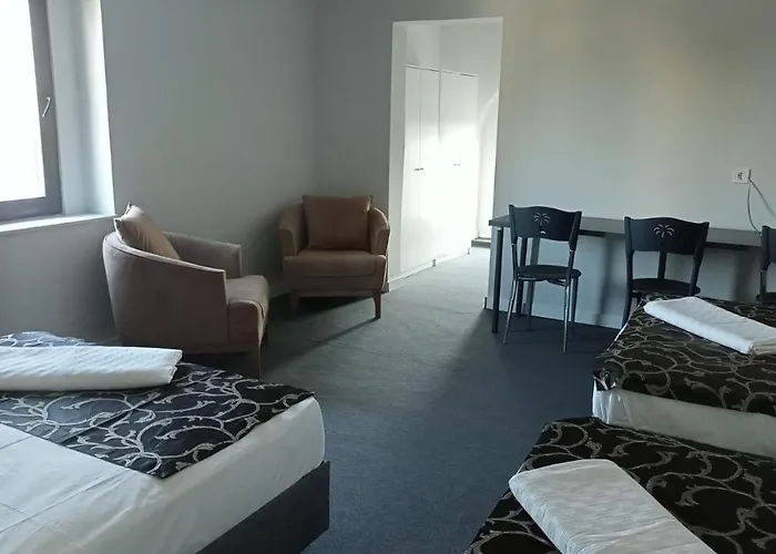 Red Flag Hotel