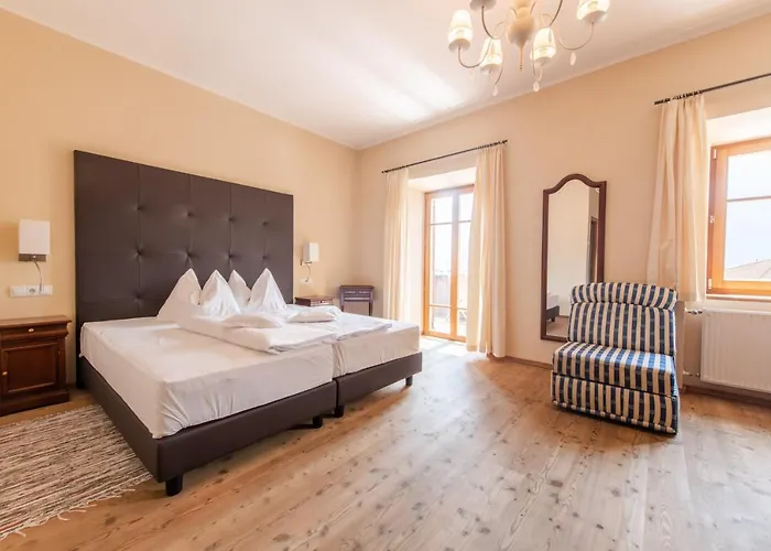 Hotel Garni Zum Hirschen