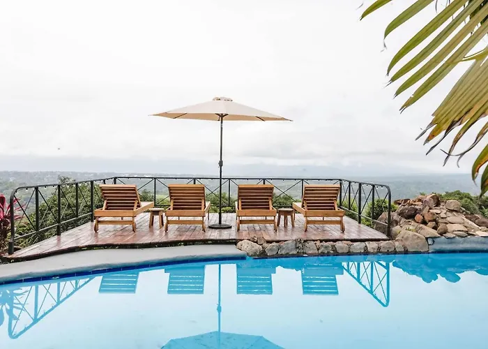 Buen Camino Hotel, San Mateo