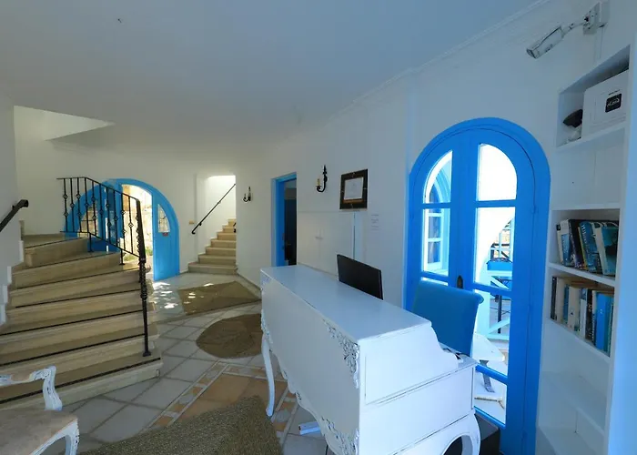 Bellapais Abbey Boutique Hotel