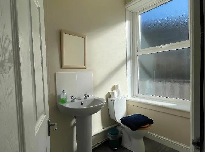 Portland Outdoor Centre Hostel