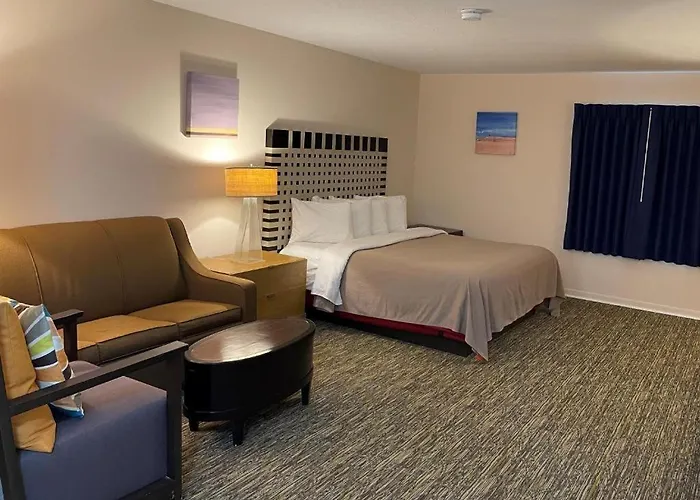 Camp Inn Lodge