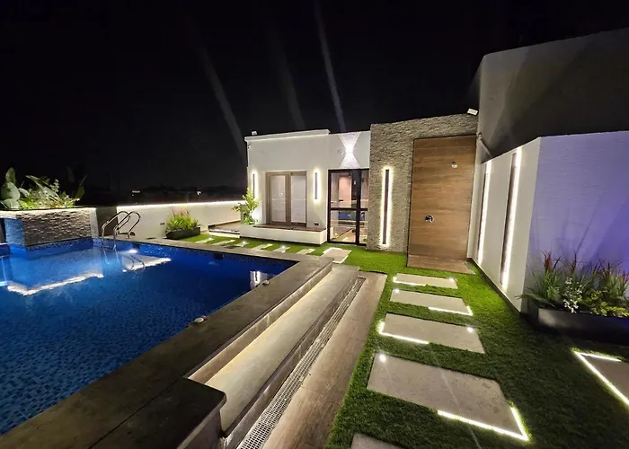 New Cairo'S Poolside Oasis