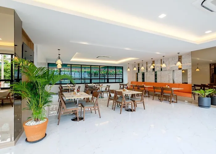 Monte Maesot Hotel