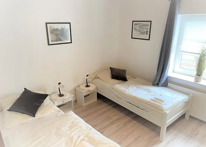 Ellada Restaurant & Hotel