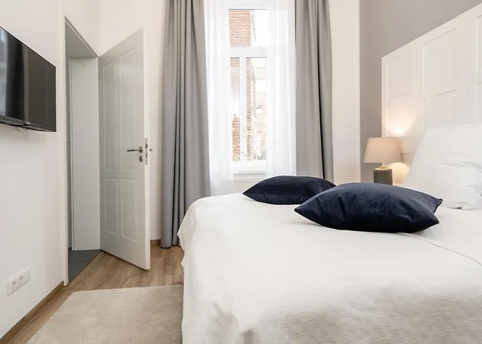 Hotel Markt 5 - inmitten der Lübbecker Altstadt, kostenloser Parkplatz direkt am Hotel