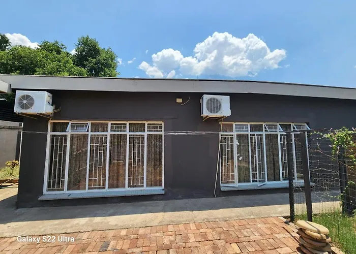 Wampex Guest House In Rustenburg