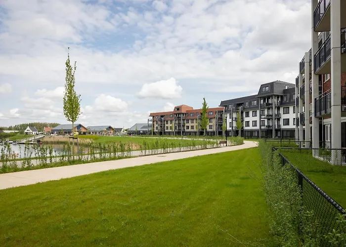 Parc Maasresidence Thorn Lake View Hotel Rooms