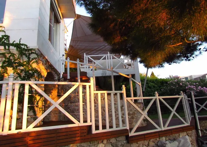 La LUNA - VILLA D'ARCHITECTE B&B VUE MER ET JACUZZI