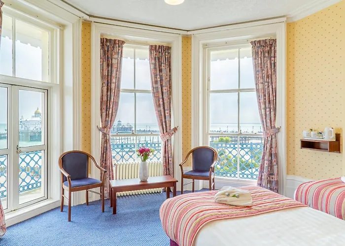 Queens Hotel