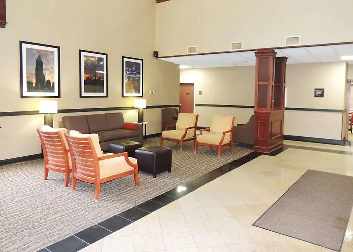 Comfort Suites Twinsburg