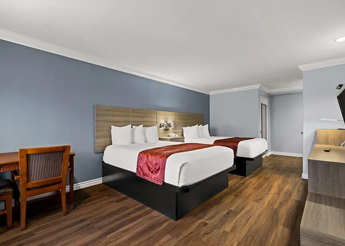 Best Western Moreno Hotel & Suites