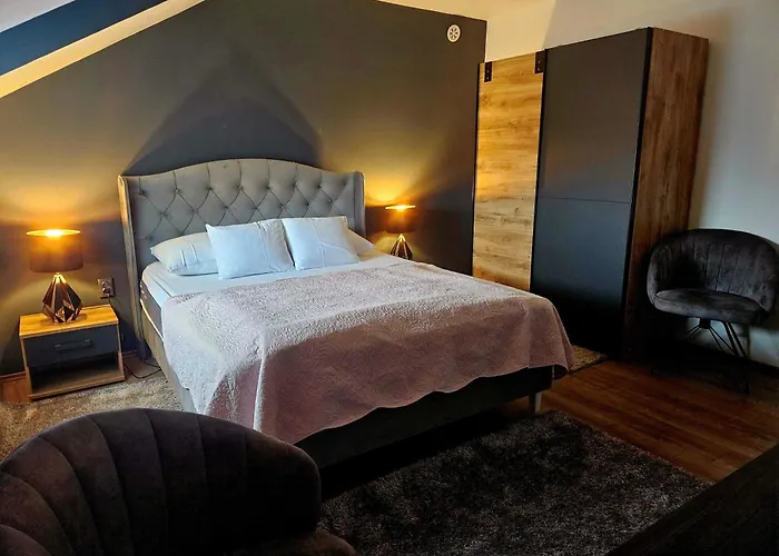 Hotel Millennium