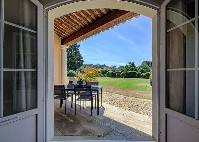 Les Residences De Metifiot