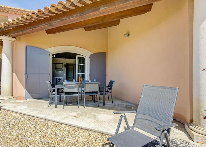 Les Residences De Metifiot