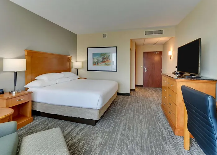 Drury Inn & Suites Orlando Near Universal Orlando Resort