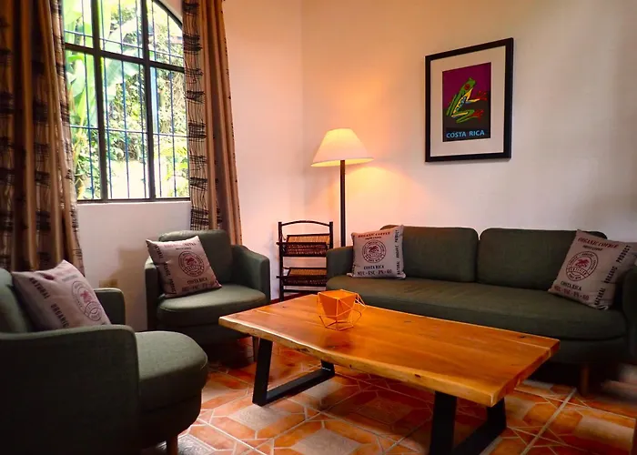 Orosi Lodge