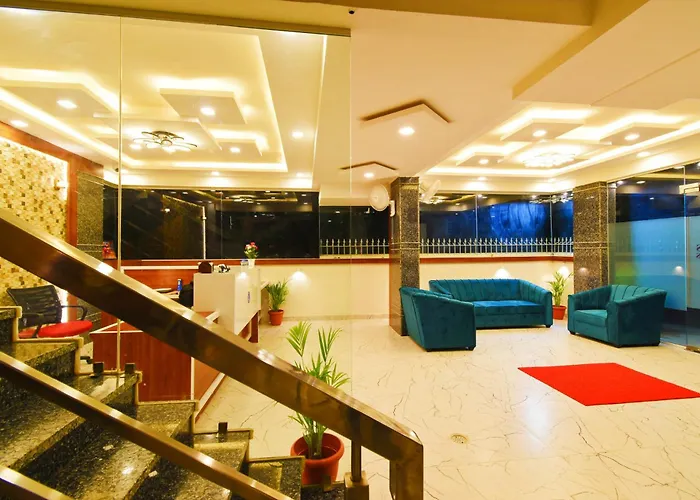 Keerthis Royal Suites Hotel Near Kempegowda International Airport