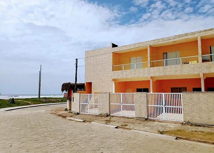 Pousada Peruíbe Frente ao Mar - Suítes, Kitnets e Apto