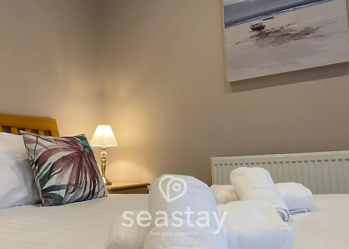 Luna'S Seaview Apartment Sleeps 4 Parking Beach