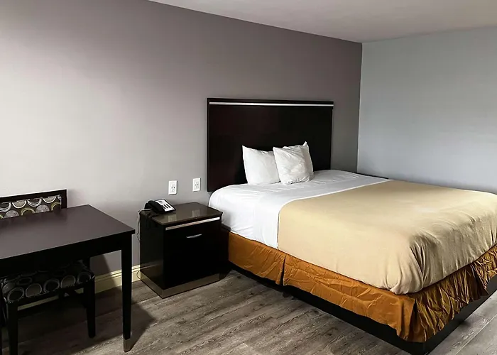 Studio 6 Artesia Ca