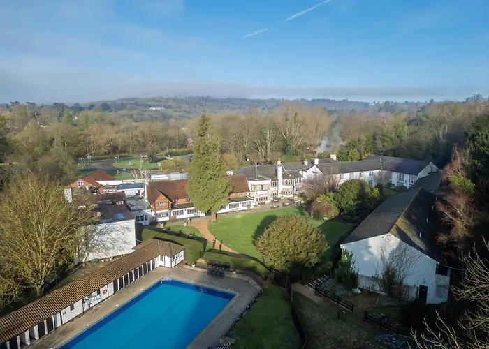 Sunday Box Hill Burford Bridge Hotel