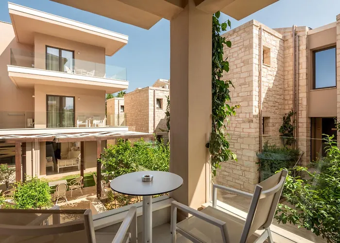 Airis Boutique Hotel & Suites - For Adults Only