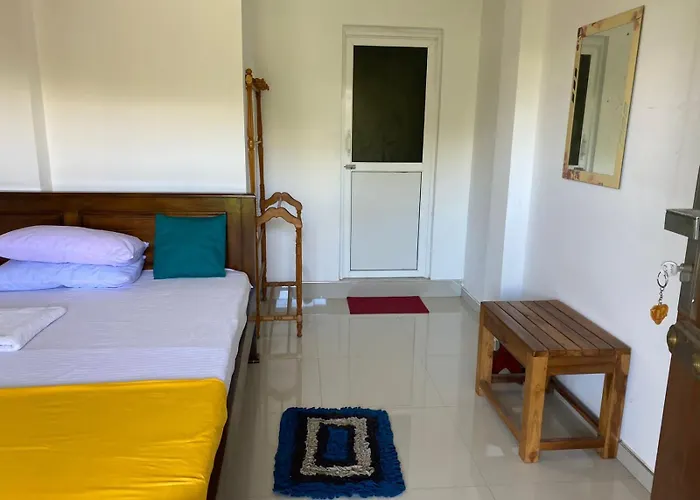Wild Bee Safari Lodge