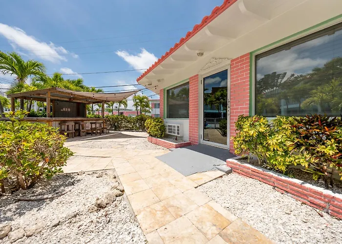 Tropical Breeze Vacation Rentals