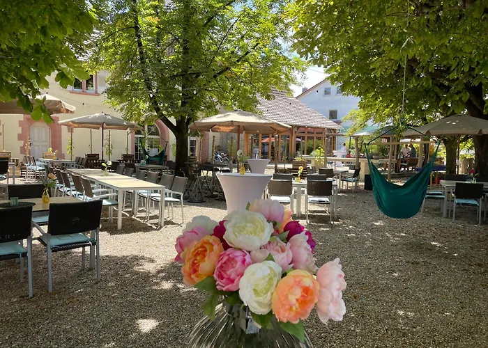 Zum Rayers Cafe-Restaurant & Boutique-Hotel