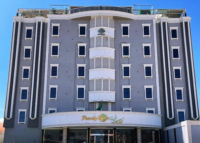 Pearly Hotel