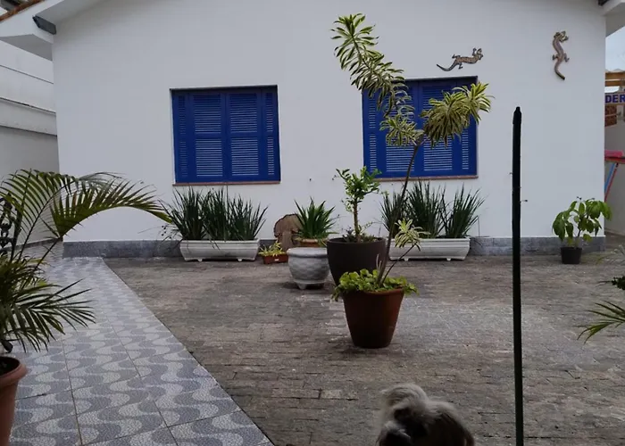 Kitnets a 200 m da praia