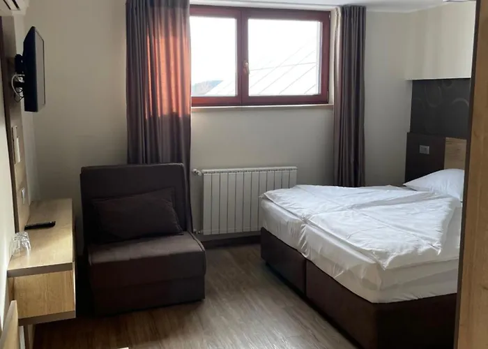 Hotel Roskar