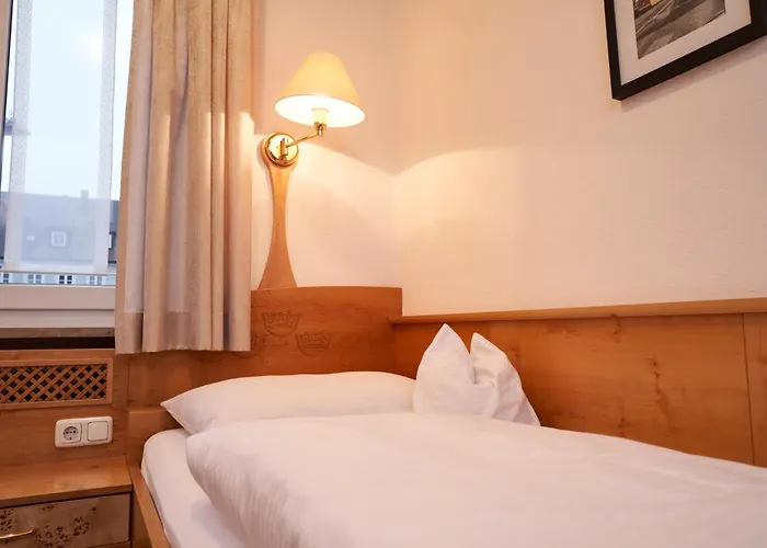Hotel Zu Den Drei Kronen