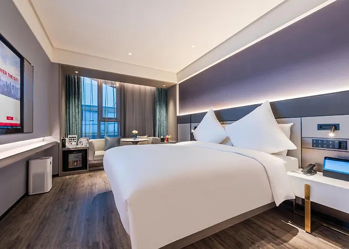 Intercity Yangzhou Slender West Lake