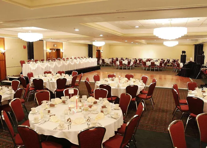 Radisson Hotel Milwaukee West