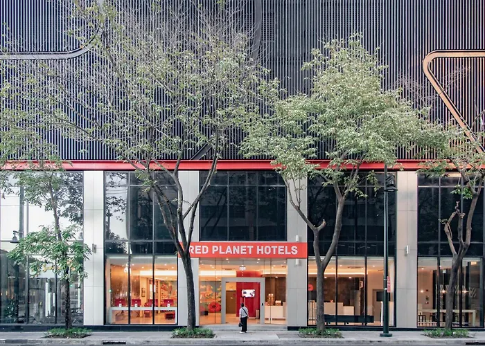 Red Planet Bgc The Fort