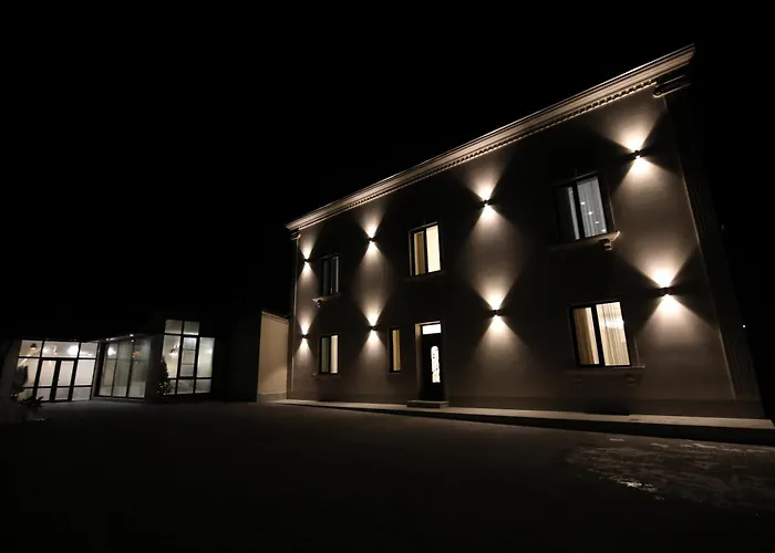 Louvre Home