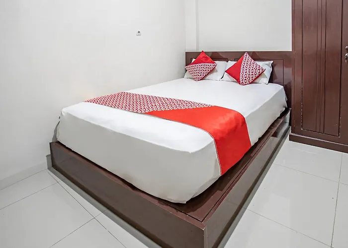 Hotel O Almahyra Guest House Syariah
