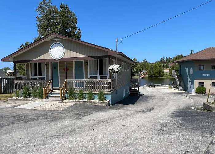 Kit Wat Motel&Marina