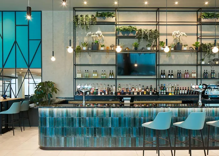 Courtyard By Marriott London Gatwick Airport