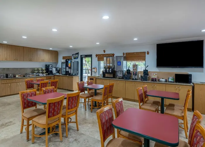 StayWell Hotel