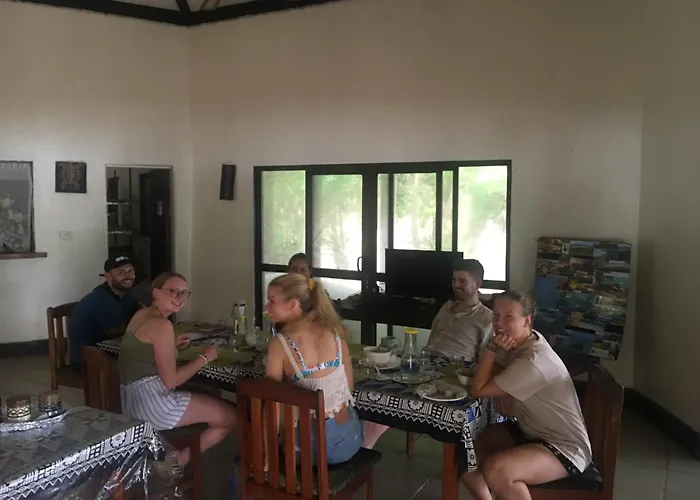 Yasawa Long Beach Hideout Resort