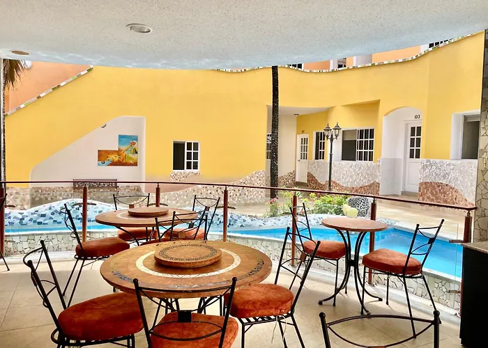 Eco Hotel Katarma