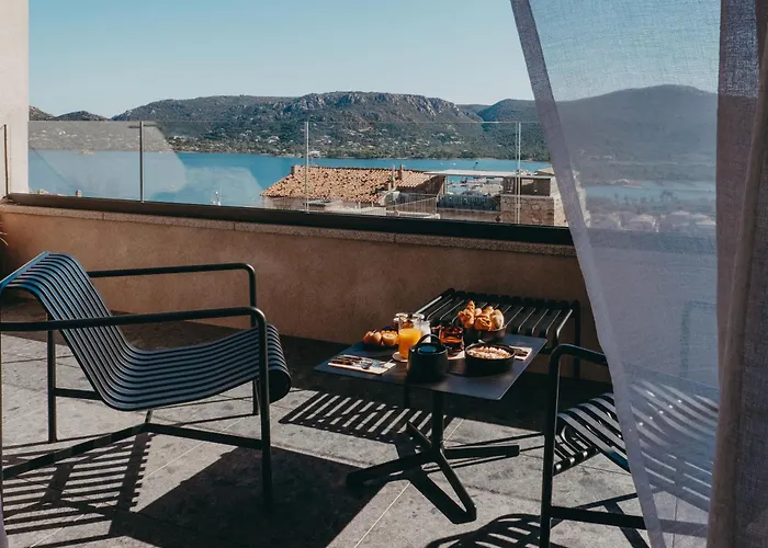 Hotel Moderne