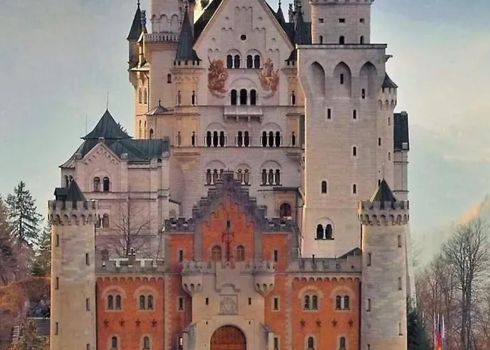 House LA Neuschwanstein Blick - Budget City Hotel