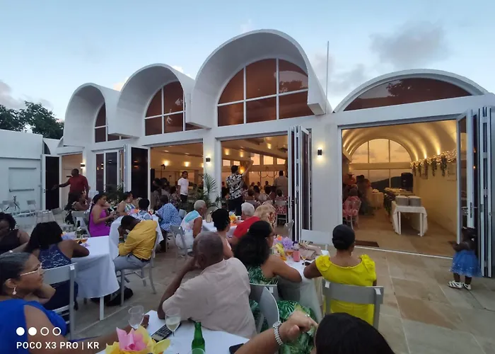 Spring Hotel Bequia